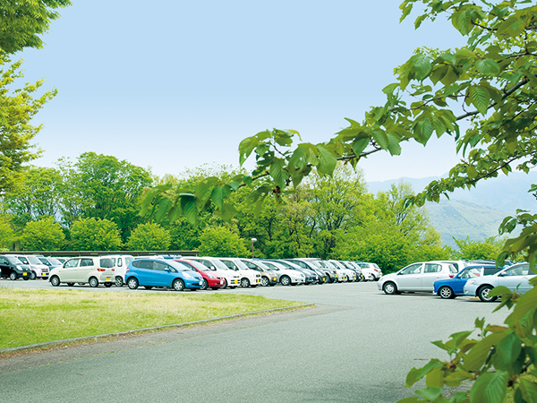 学生用駐車場